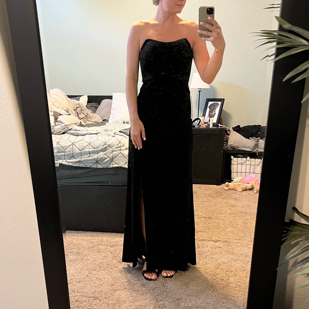 Azazie Nereda Velvet Dress - Picture 4 of 4